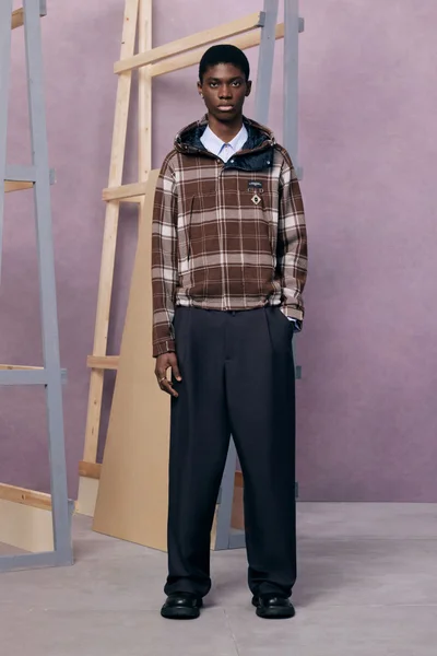 Look 30